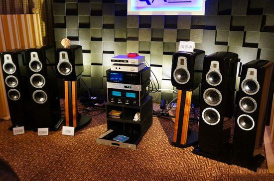 拆機揭秘! 編輯帶你了解音箱發(fā)聲原理